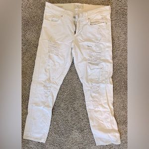 Lucky Brand Women’s Sienna Slim White Distressed Boyfriend Jean size 8/29